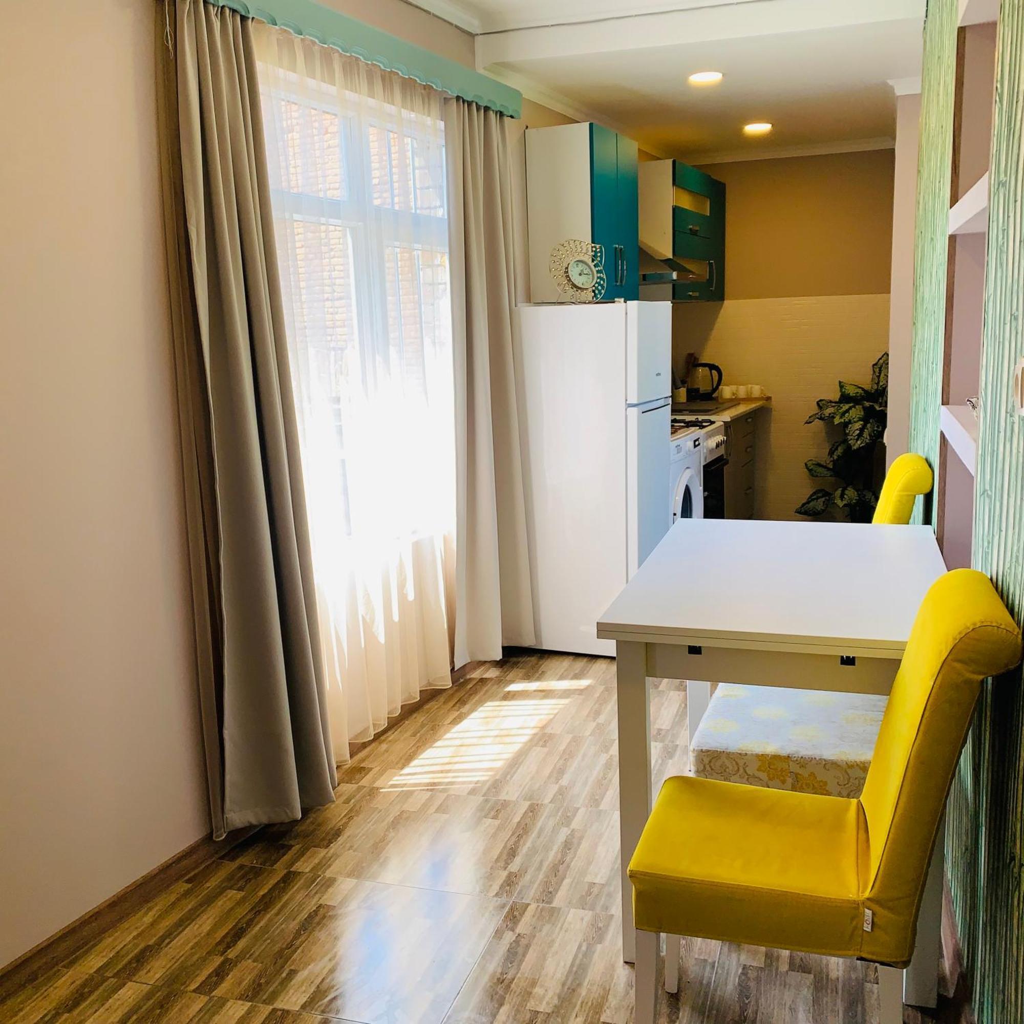 Apartment Mari Кутаиси Экстерьер фото